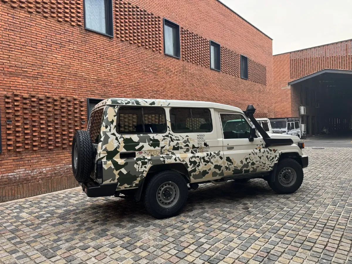 2022 Toyota Land Cruiser 3.4T 415HP V6 10AT,autocango,china used car exporter,china ev exporter,chinese used car exporter,chinese used ev exporter