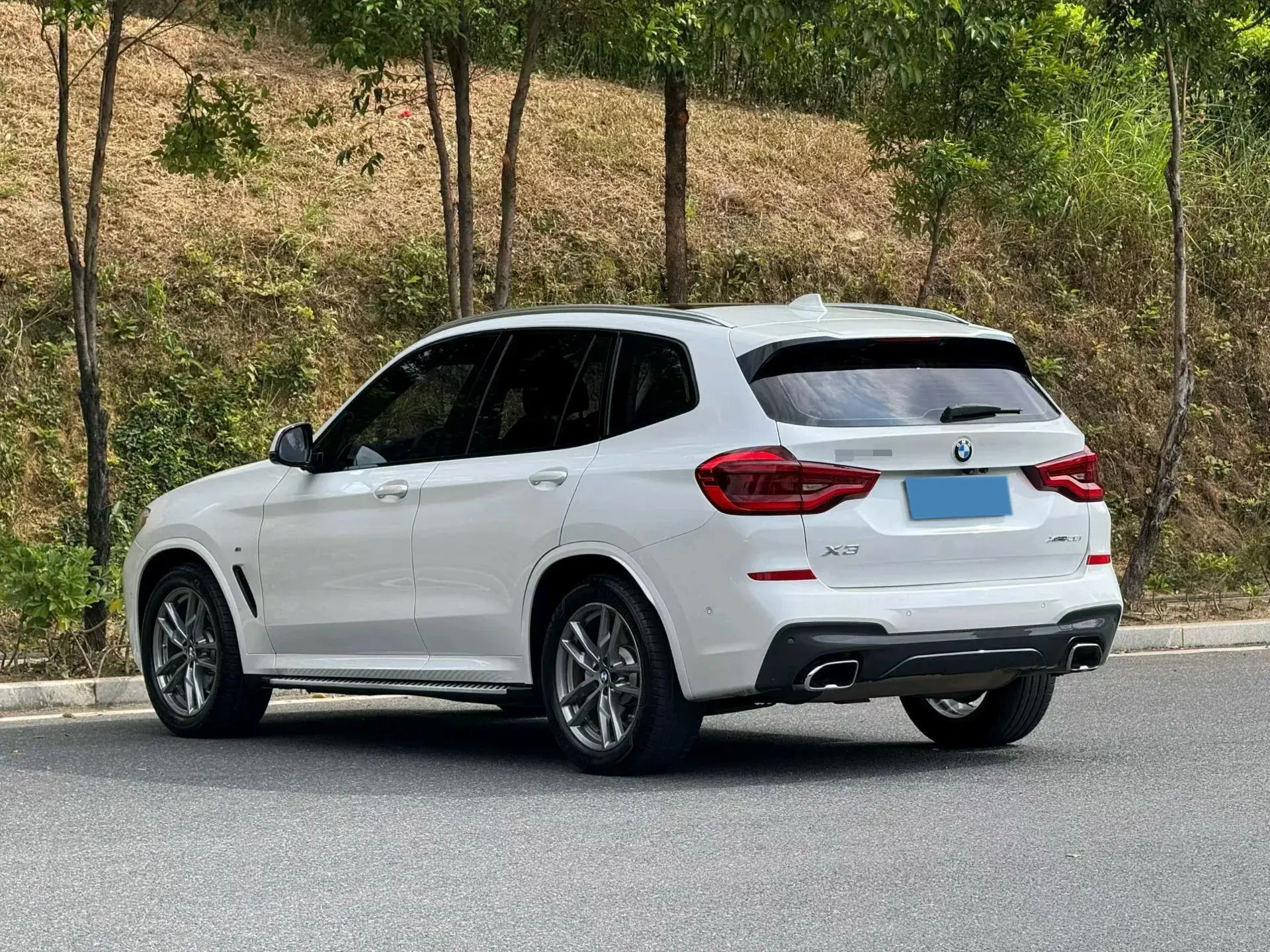 2020 BMW X3 thumbnail 2