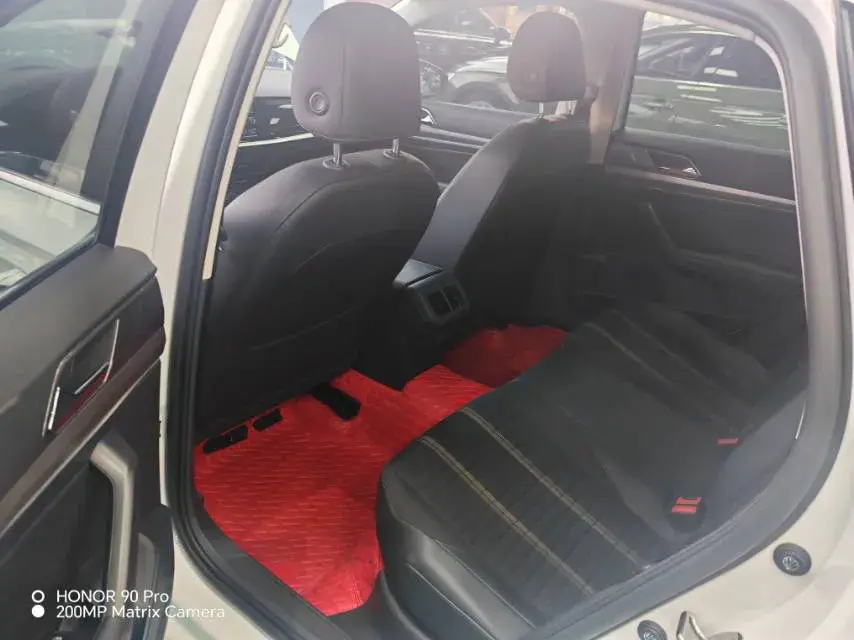 2019 VOLKSWAGEN LAVIDA thumbnail 3