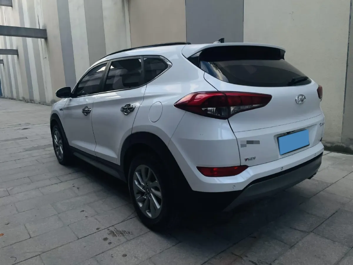 2018 Hyundai Tucson 1.6T 177HP L4 7DCT,autocango,china used car exporter,china ev exporter,chinese used car exporter,chinese used ev exporter
