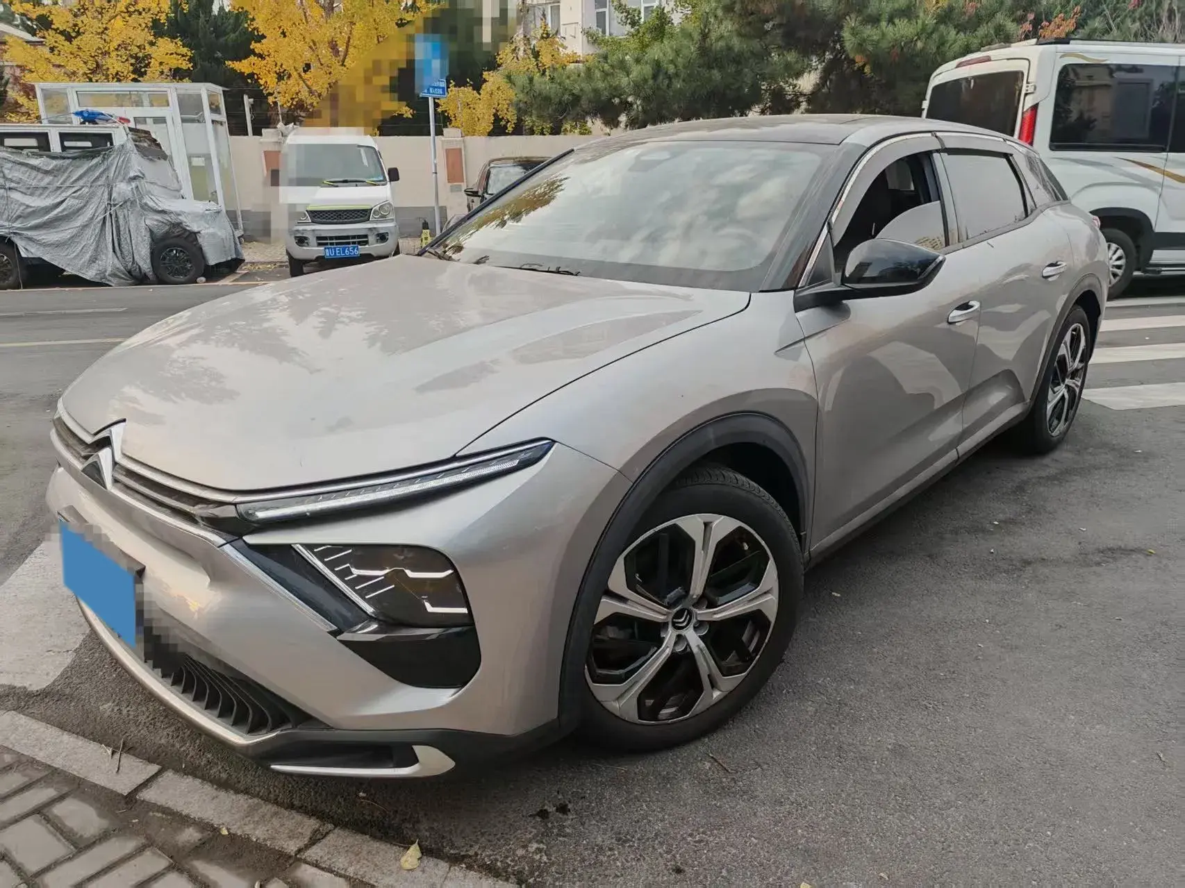 2022 CITROEN C5 view 1