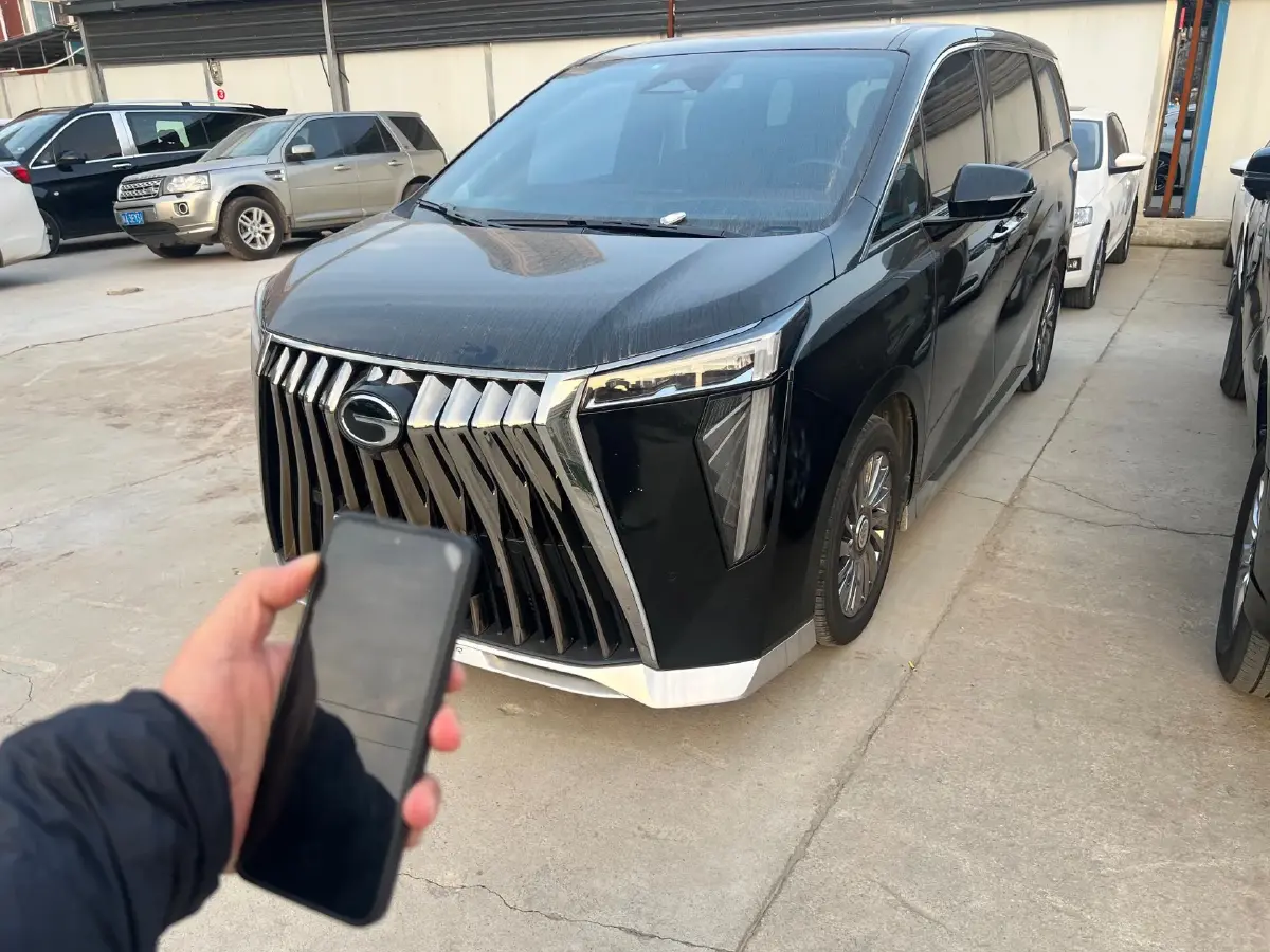 2023 GAC Trumpchi M8 2.0T 252HP L4 8AT