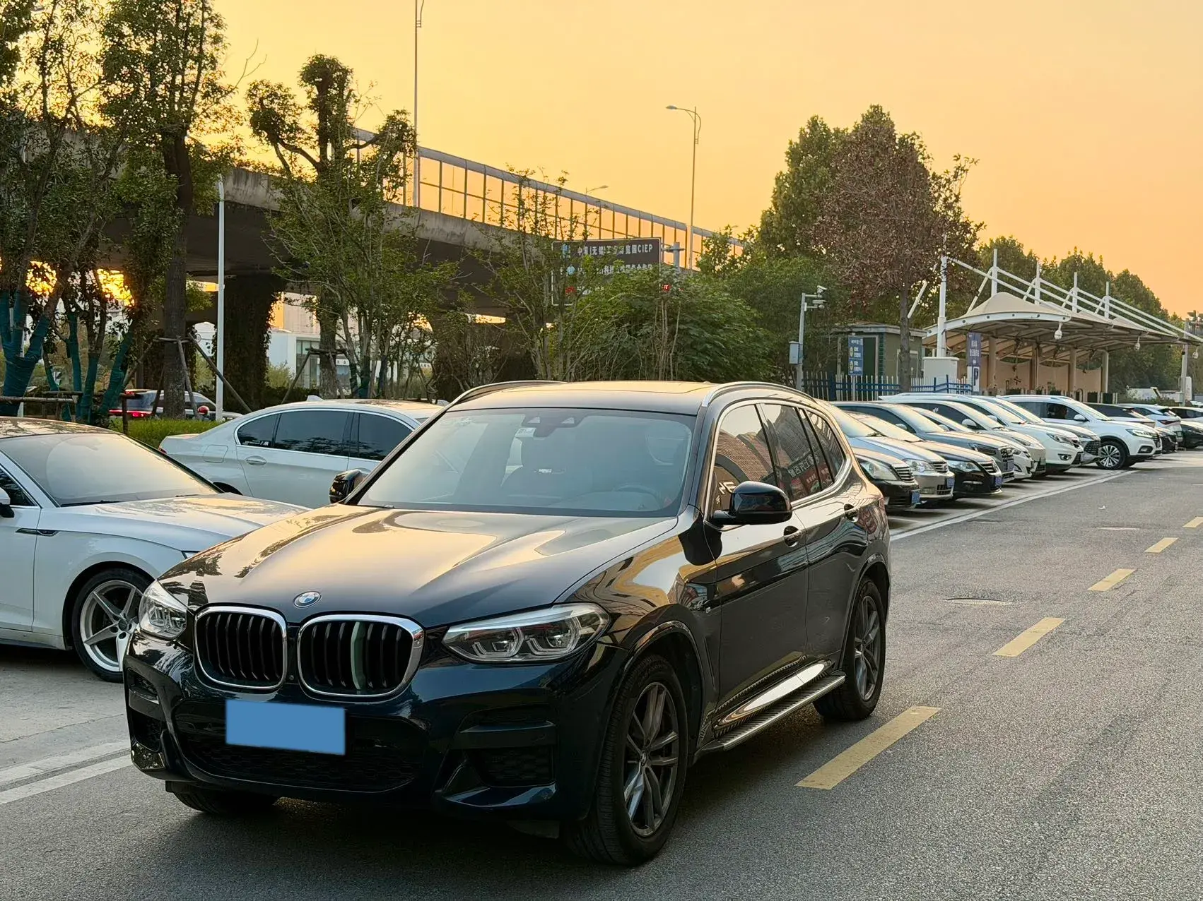 2020 BMW X3 view 1