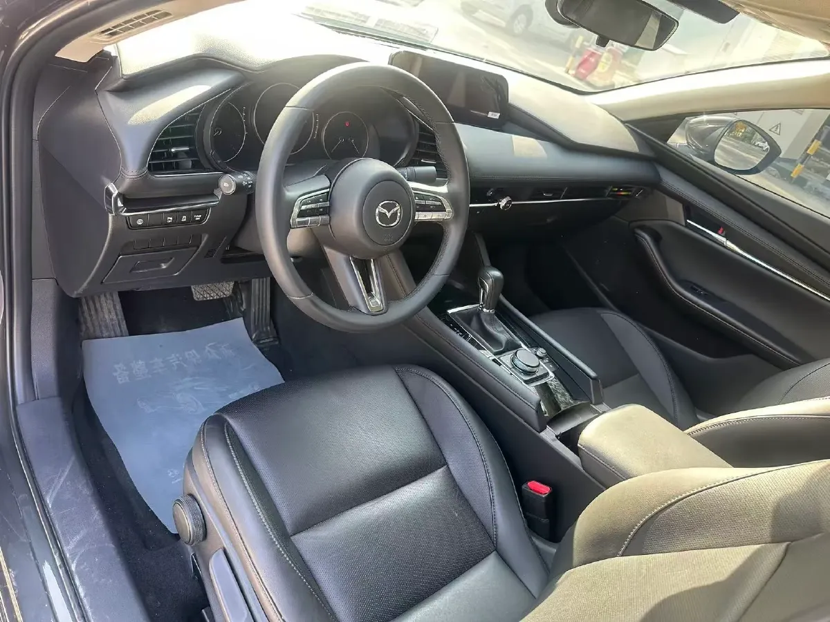 2022 Mazda 3 Axela 2.0L 158HP L4 6AT,autocango,china used car exporter,china ev exporter,chinese used car exporter,chinese used ev exporter