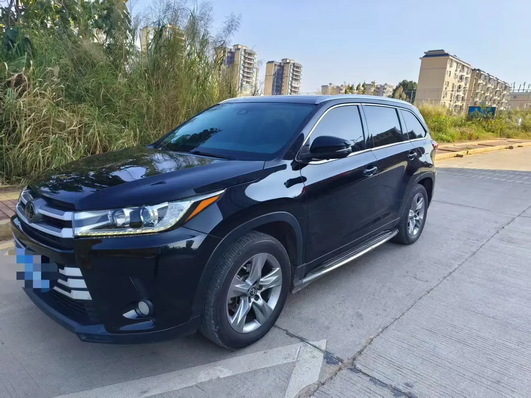 2018 TOYOTA HIGHLANDER view 1