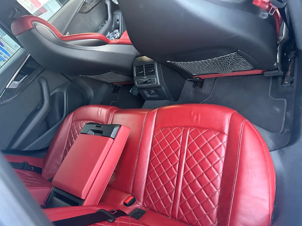 2020 Audi S4 3.0T 354HP V6 8AT,autocango,china used car exporter,china ev exporter,chinese used car exporter,chinese used ev exporter