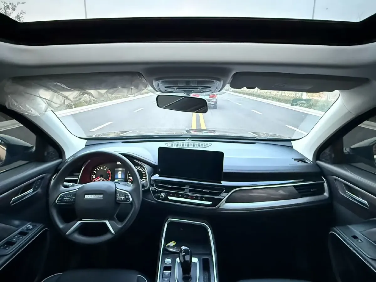 2023 Haval H6 1.5T 150HP L4 7DCT,autocango,china used car exporter,china ev exporter,chinese used car exporter,chinese used ev exporter