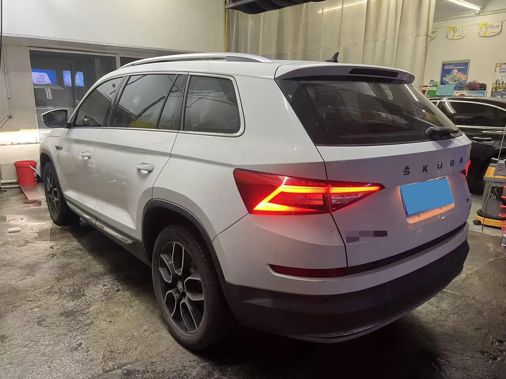 2019 SKODA KODIAK thumbnail 2