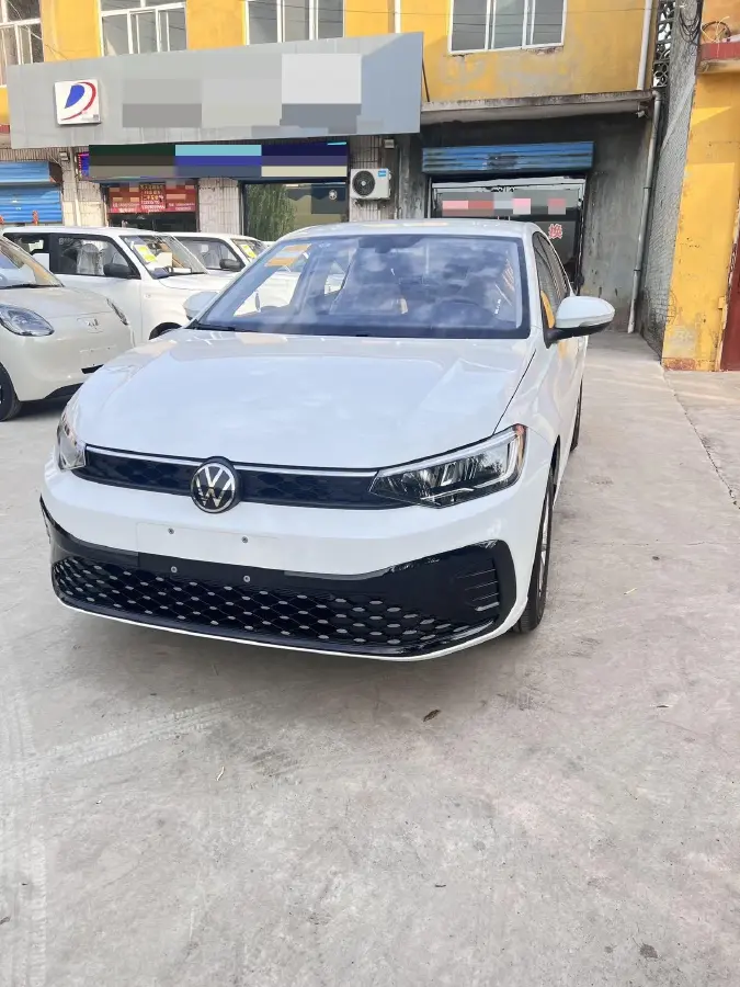 2025 Volkswagen Lavida 1.5L 110HP L4 6AT