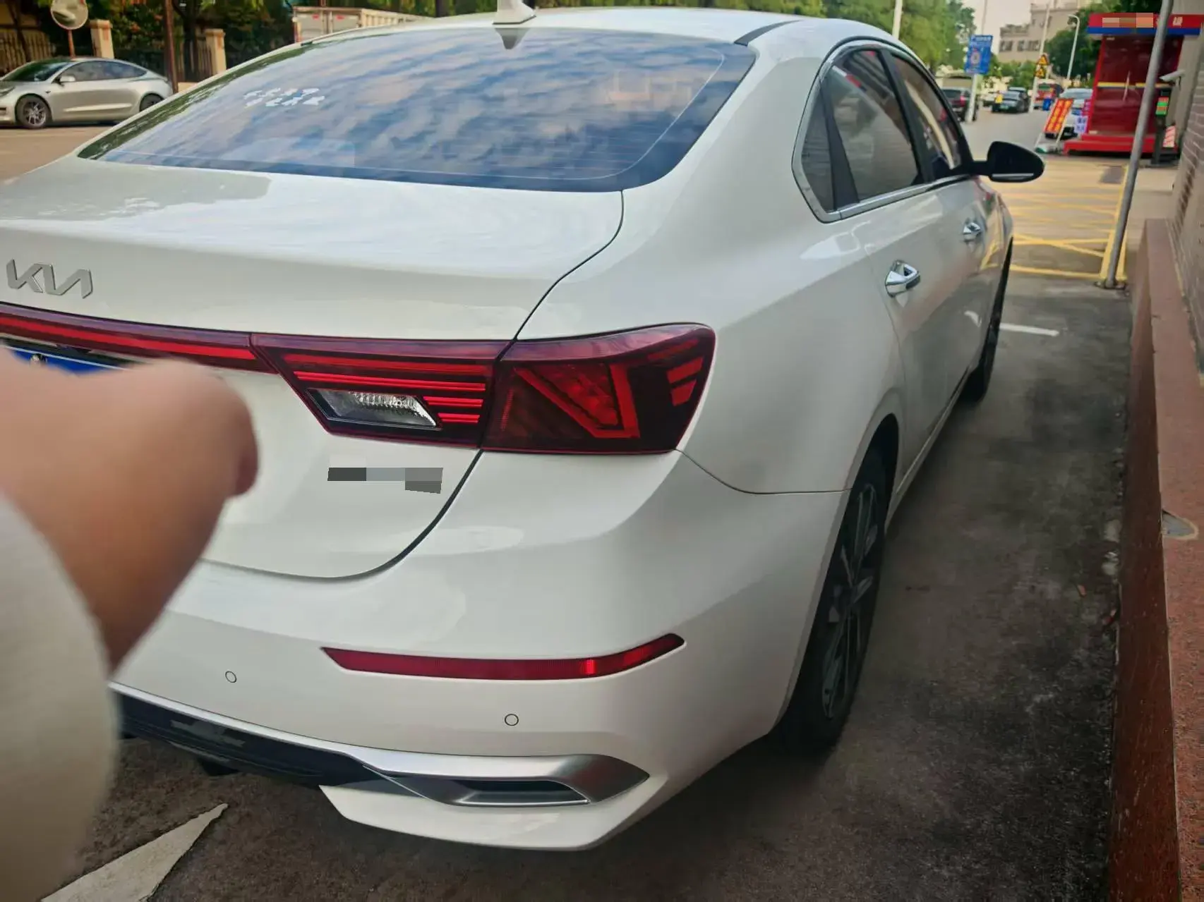 2021 KIA K3 thumbnail 2