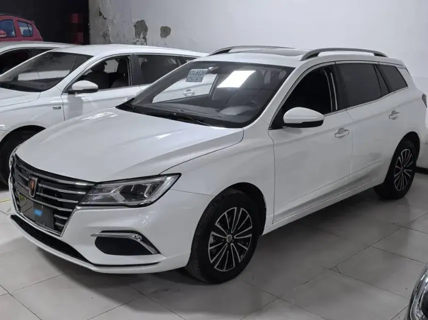 2019 ROEWE EI5 view 1