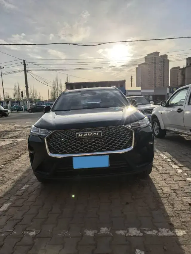 2022 HAVAL H6 thumbnail 3