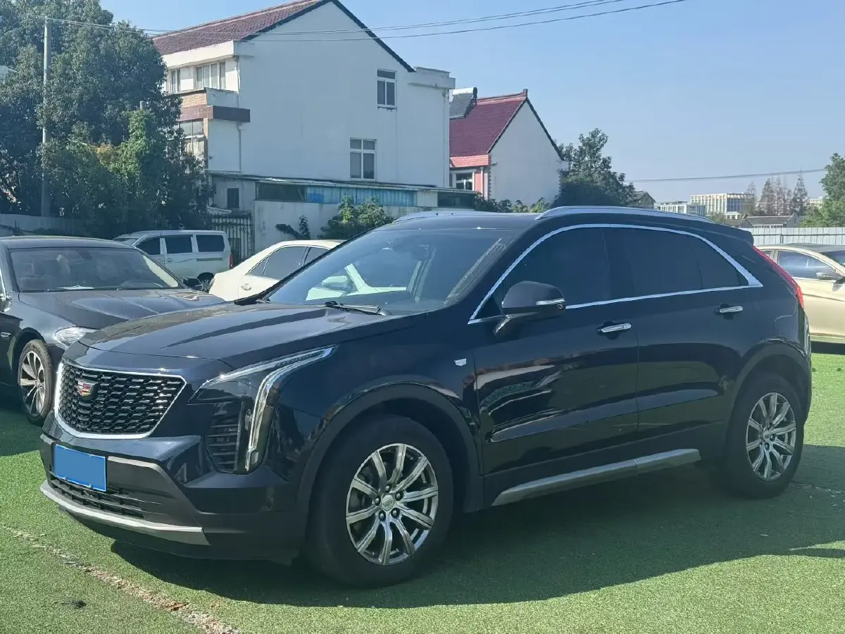 2021 Cadillac XT4 2.0T 237HP L4 9AT