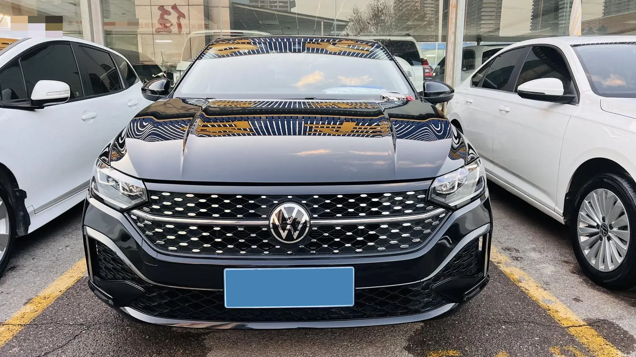 2024 VOLKSWAGEN LAVIDA thumbnail 2