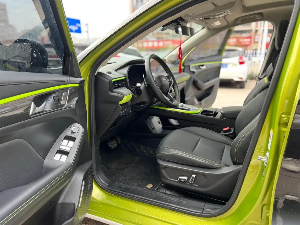 2021 Haval Jolion 1.5T 150HP L4 7DCT,autocango,china used car exporter,china ev exporter,chinese used car exporter,chinese used ev exporter