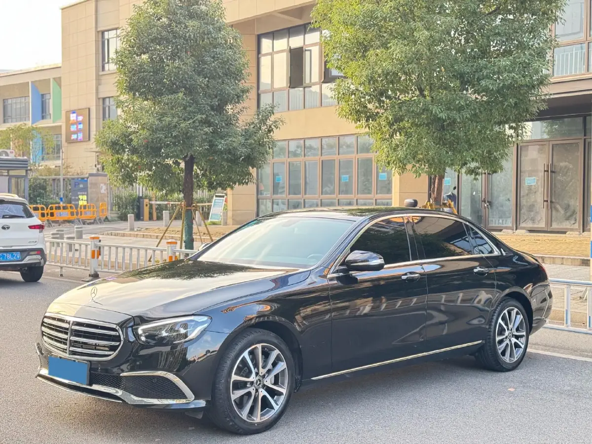 2020 Mercedes-Benz E Class 1.5T 184HP L4 9AT