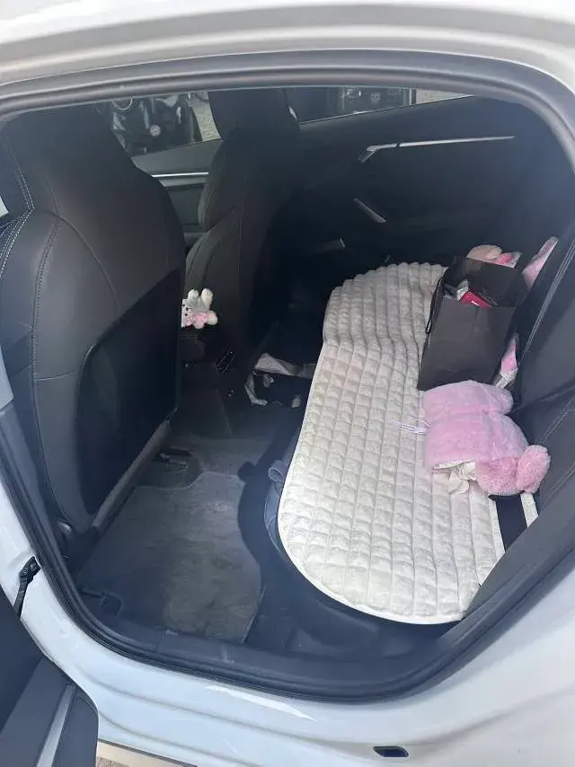 2025 AUDI A3 thumbnail 3