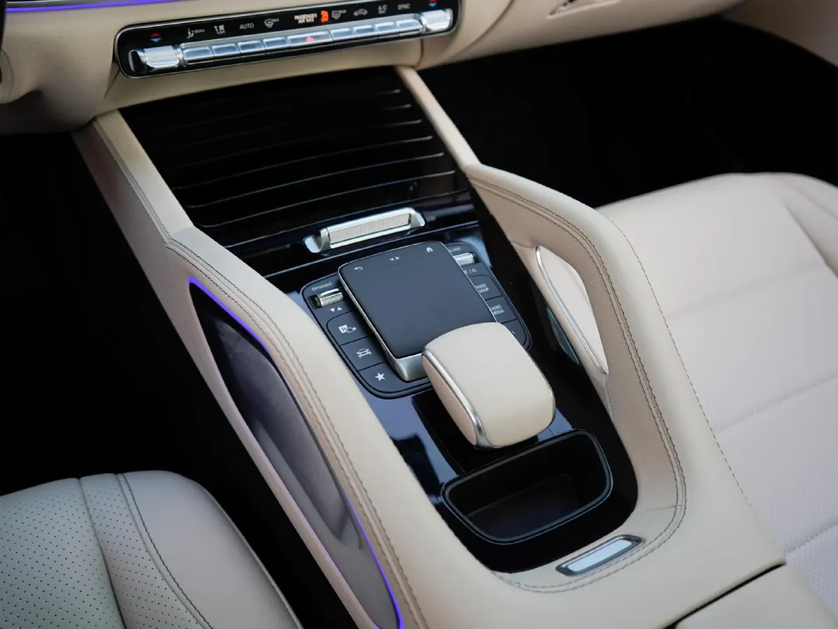 2022 Mercedes-Benz GLE Class 2.0T 258HP L4 9AT,autocango,china used car exporter,china ev exporter,chinese used car exporter,chinese used ev exporter