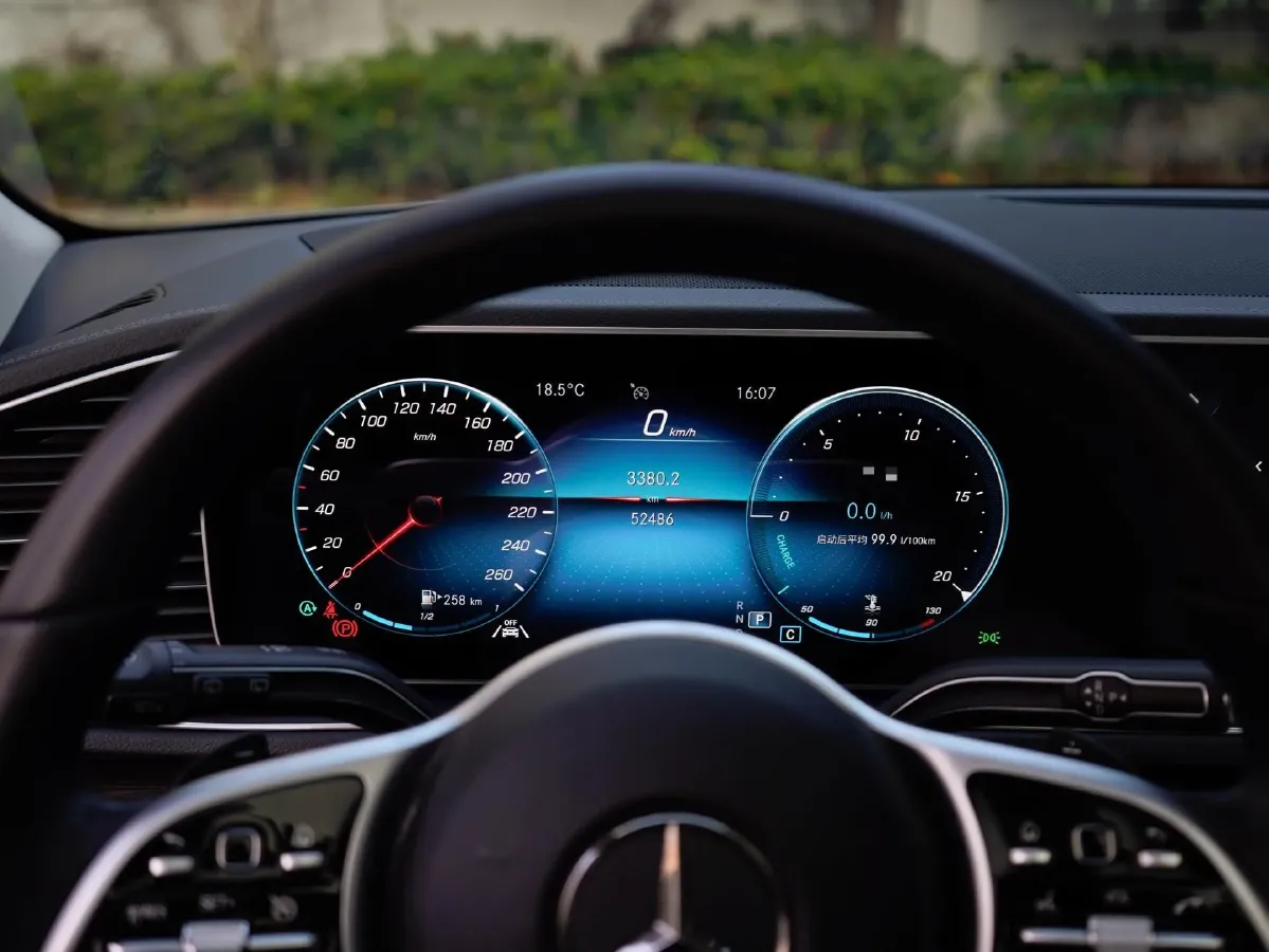 2022 Mercedes-Benz GLE Class 2.0T 258HP L4 9AT,autocango,china used car exporter,china ev exporter,chinese used car exporter,chinese used ev exporter