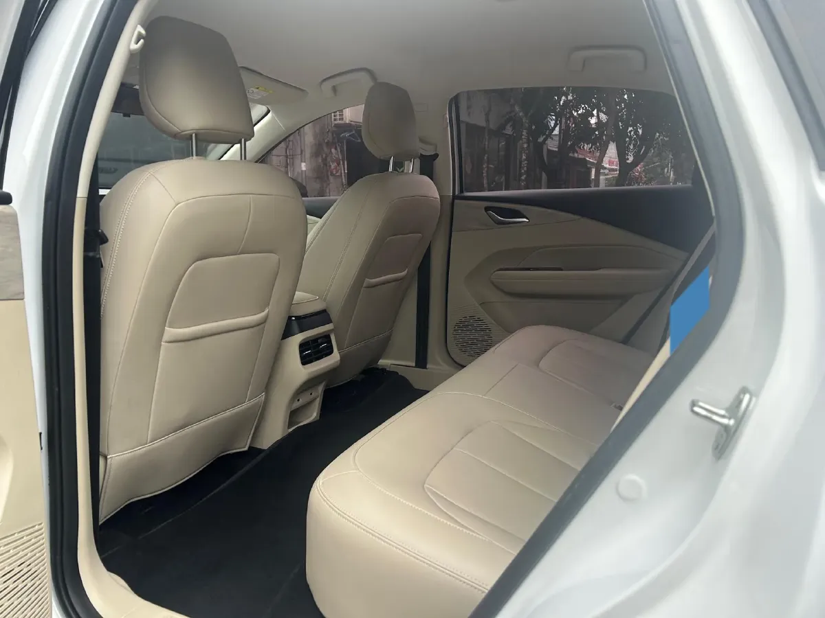 2023 WuLing XingGuang 1.5L 106HP L4 E-CVT PHEV 9.5KWH,autocango,china used car exporter,china ev exporter,chinese used car exporter,chinese used ev exporter