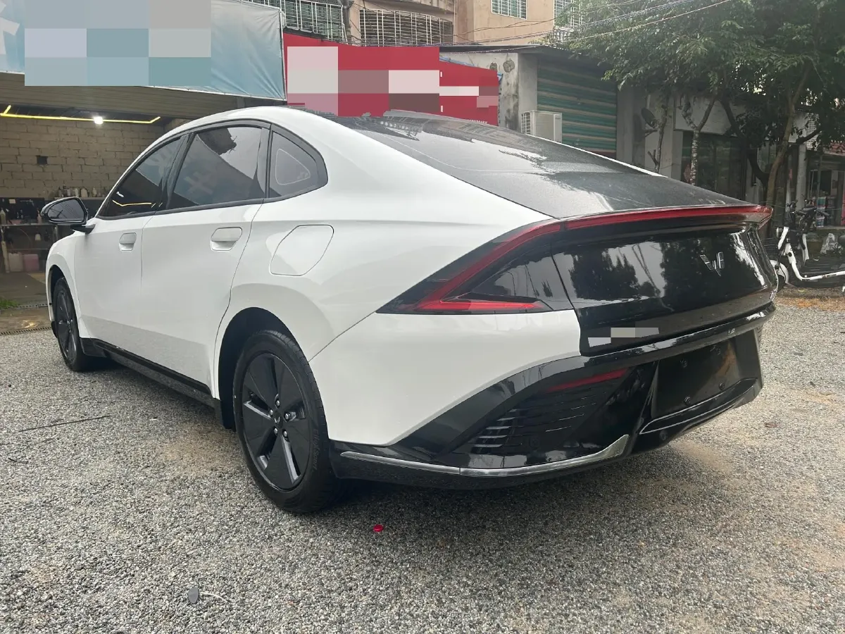 2023 WuLing XingGuang 1.5L 106HP L4 E-CVT PHEV 9.5KWH,autocango,china used car exporter,china ev exporter,chinese used car exporter,chinese used ev exporter