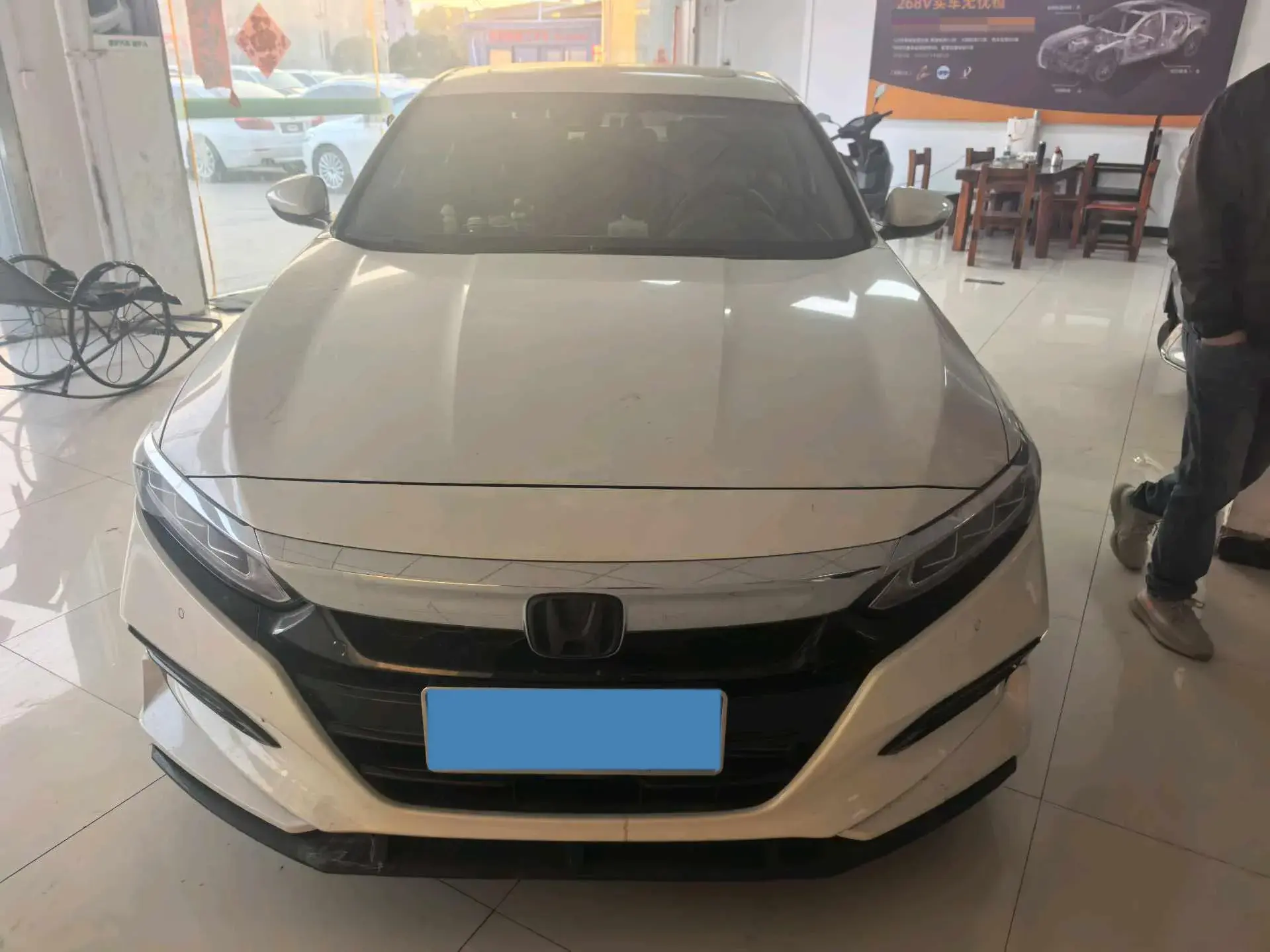 2018 HONDA ACCORD thumbnail 2