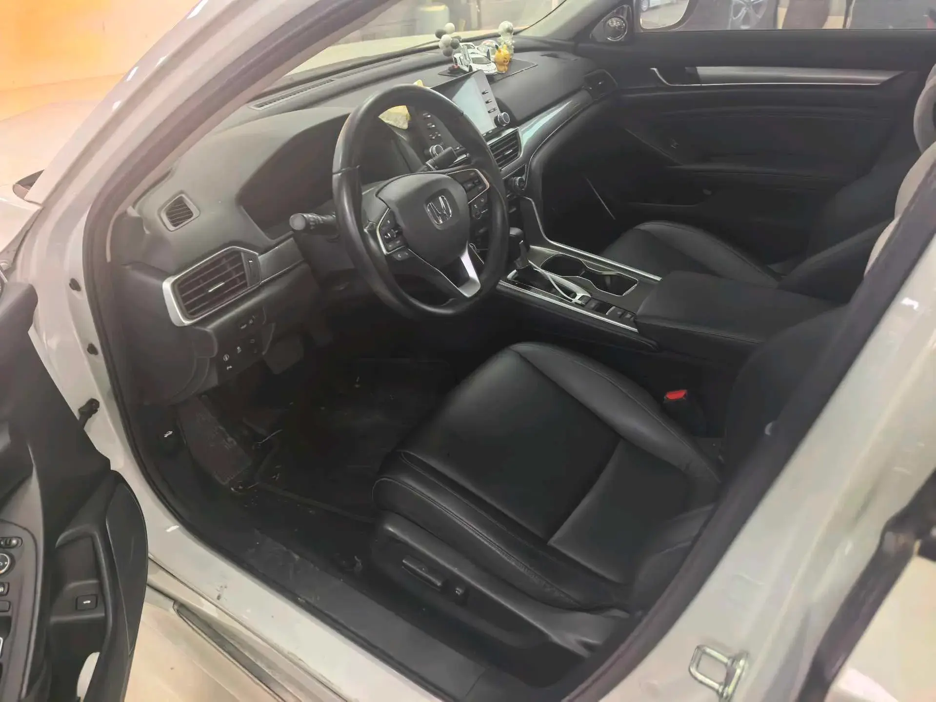 2018 HONDA ACCORD thumbnail 3