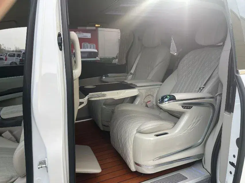 2022 BUICK GL8 thumbnail 4