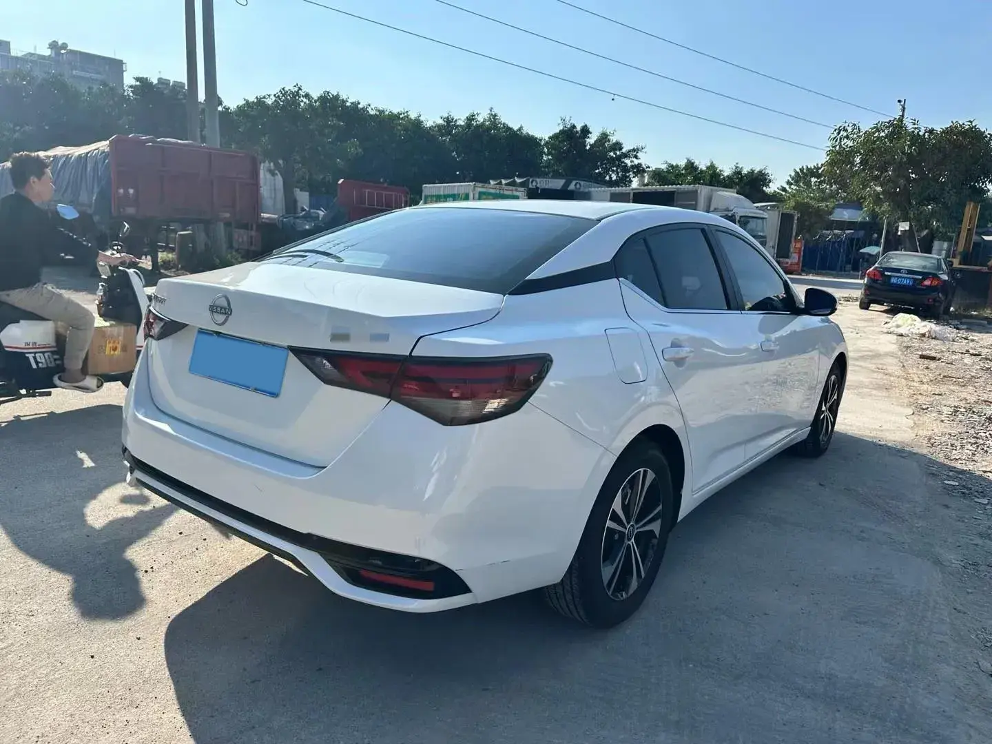 2023 NISSAN SYLPHY thumbnail 4