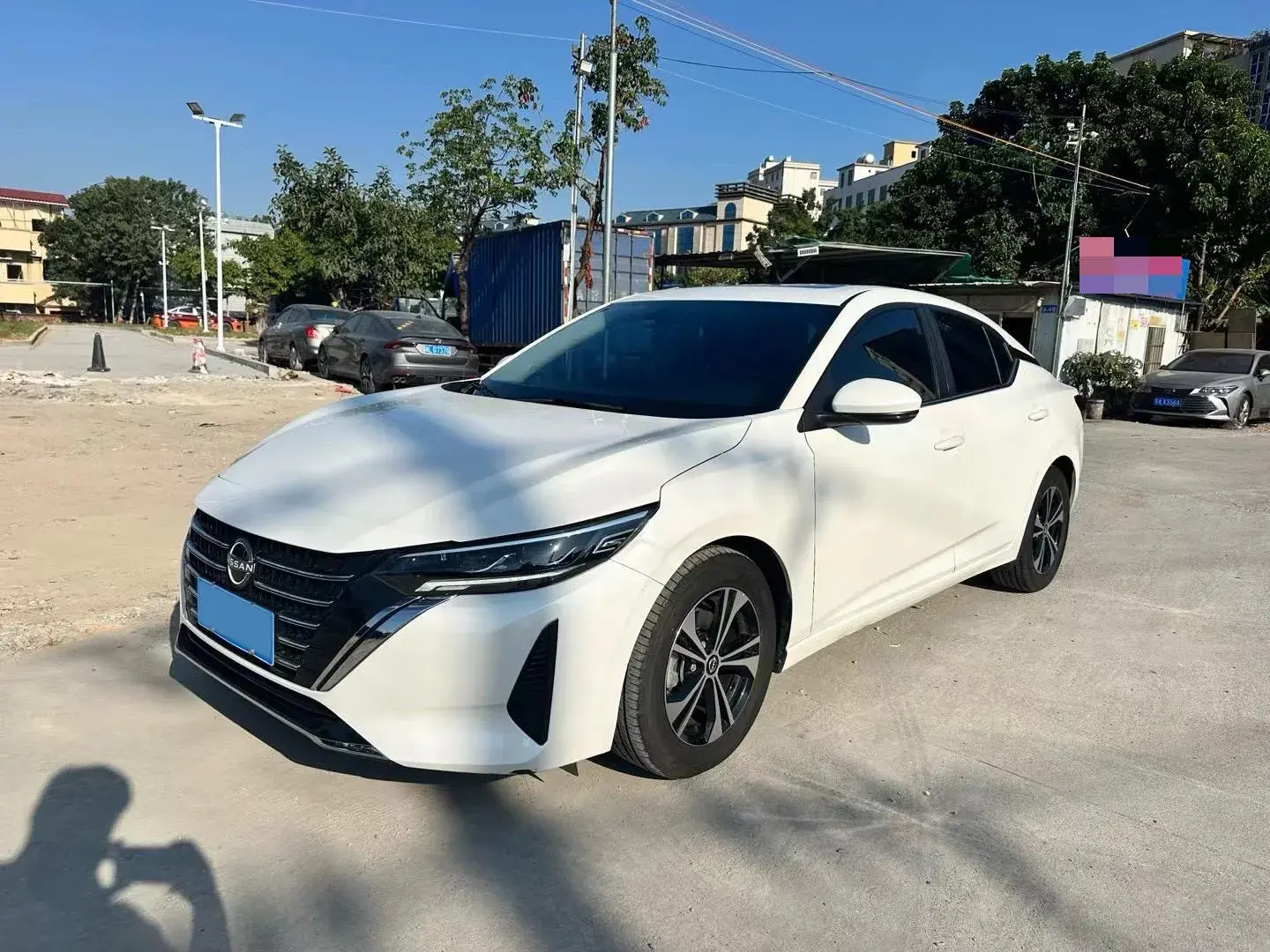 2023 NISSAN SYLPHY view 1