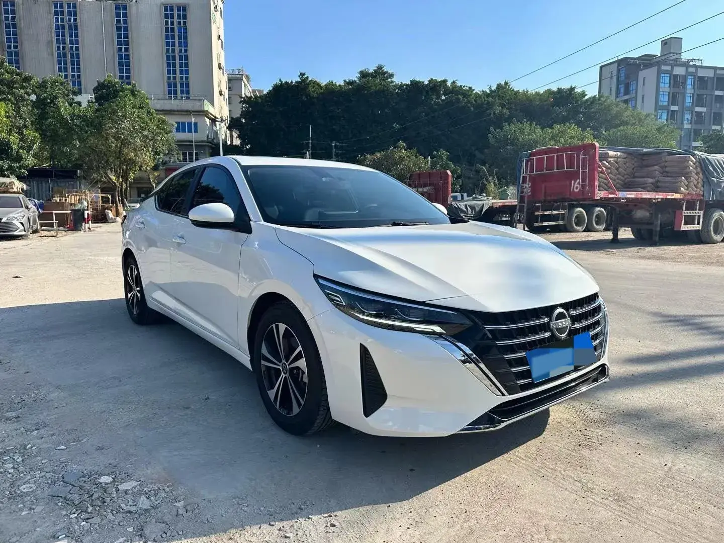 2023 NISSAN SYLPHY thumbnail 2