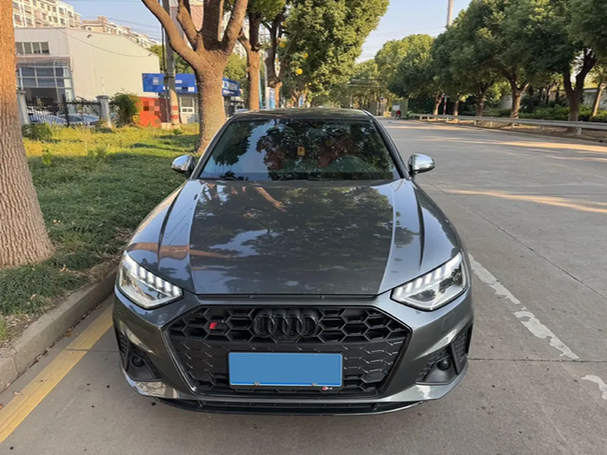 2024 Audi S4 3.0T 354HP V6 8AT,autocango,china used car exporter,china ev exporter,chinese used car exporter,chinese used ev exporter