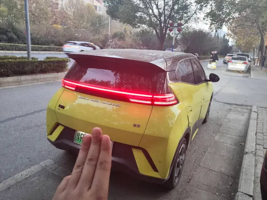 2023 BYD SEAGULL thumbnail 3