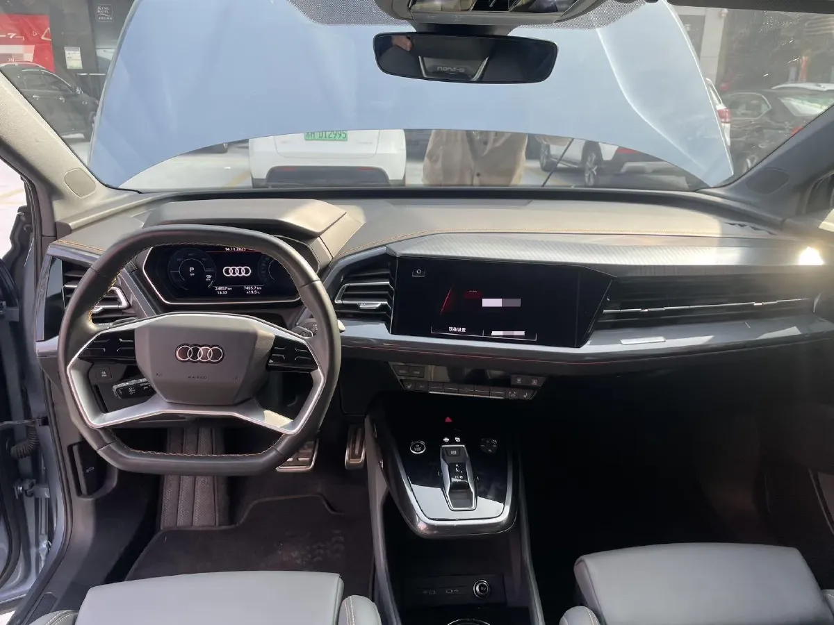 2024 Audi Q4 e-tron BEV 84.8KWH,autocango,china used car exporter,china ev exporter,chinese used car exporter,chinese used ev exporter