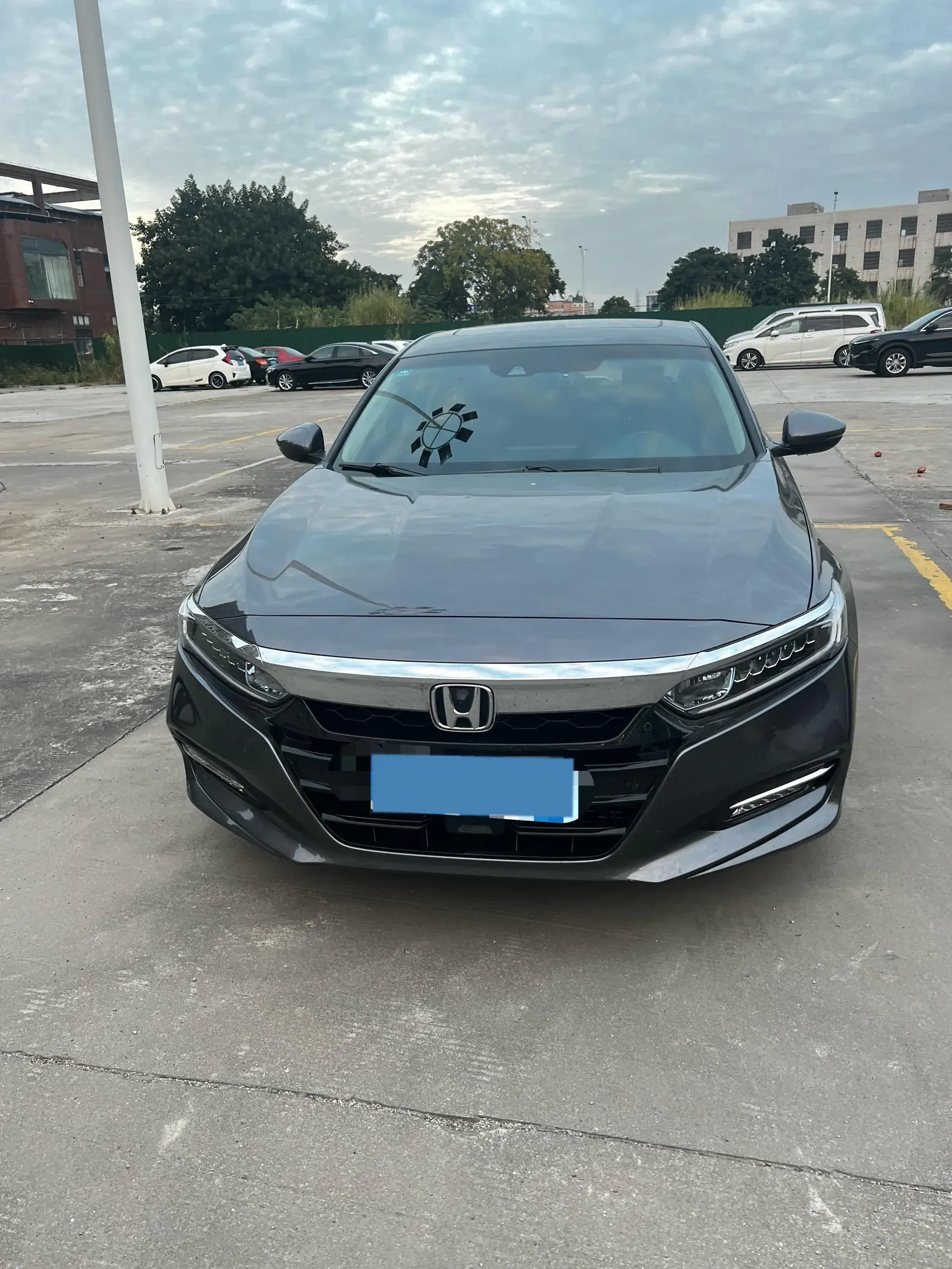 2018 HONDA ACCORD thumbnail 2