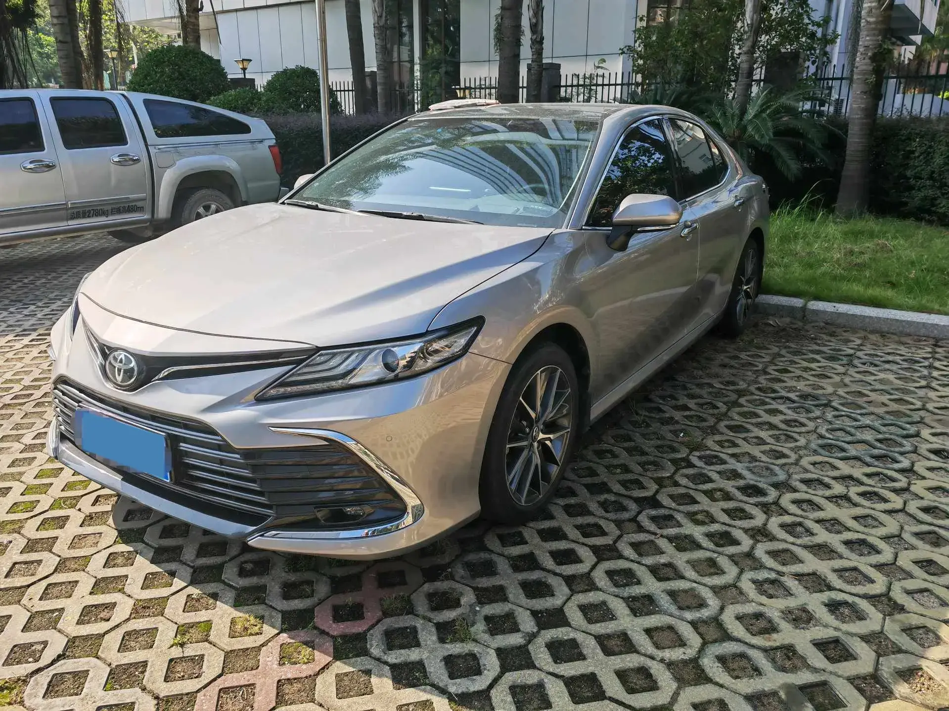 2021 TOYOTA CAMRY view 1