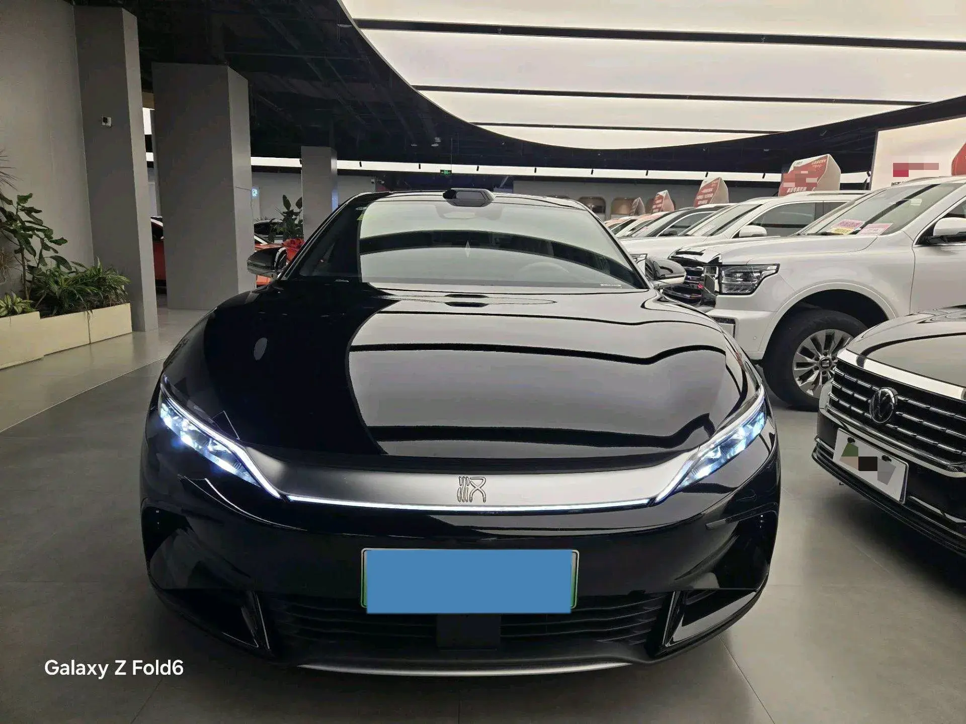 2025 BYD HAN thumbnail 2