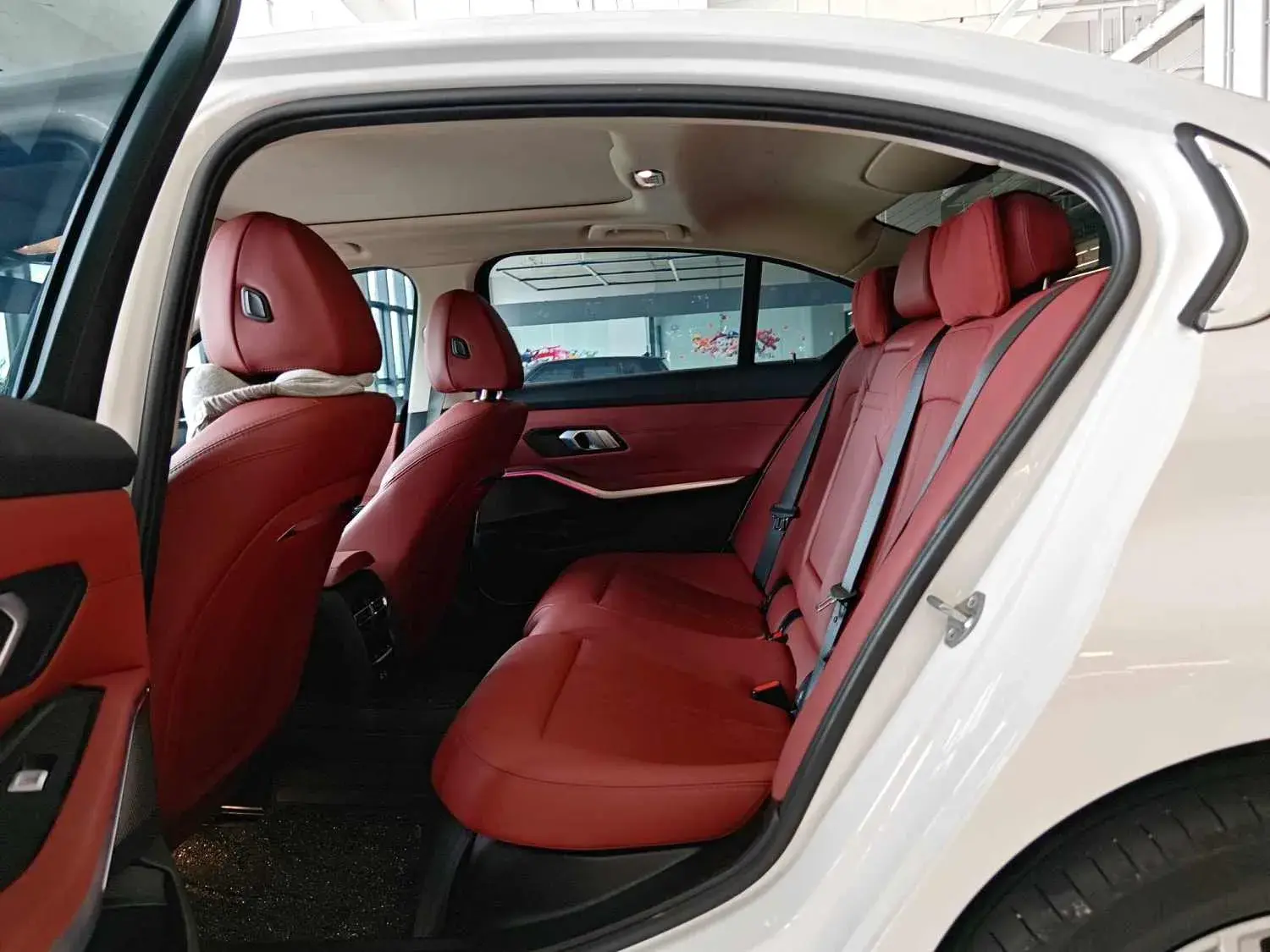 2022 BMW I3 thumbnail 3