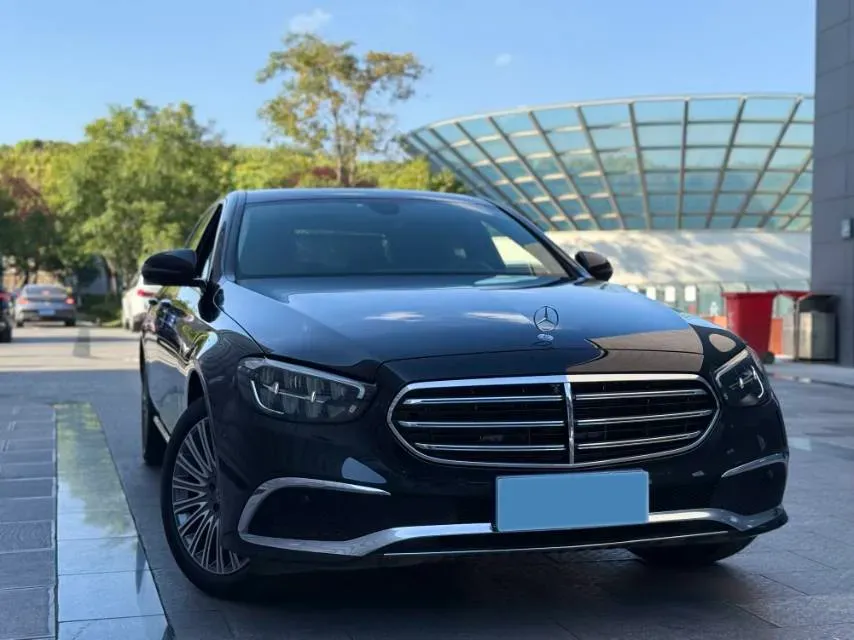2023 Mercedes-Benz E Class 2.0T 258HP L4 9AT,autocango,china used car exporter,china ev exporter,chinese used car exporter,chinese used ev exporter