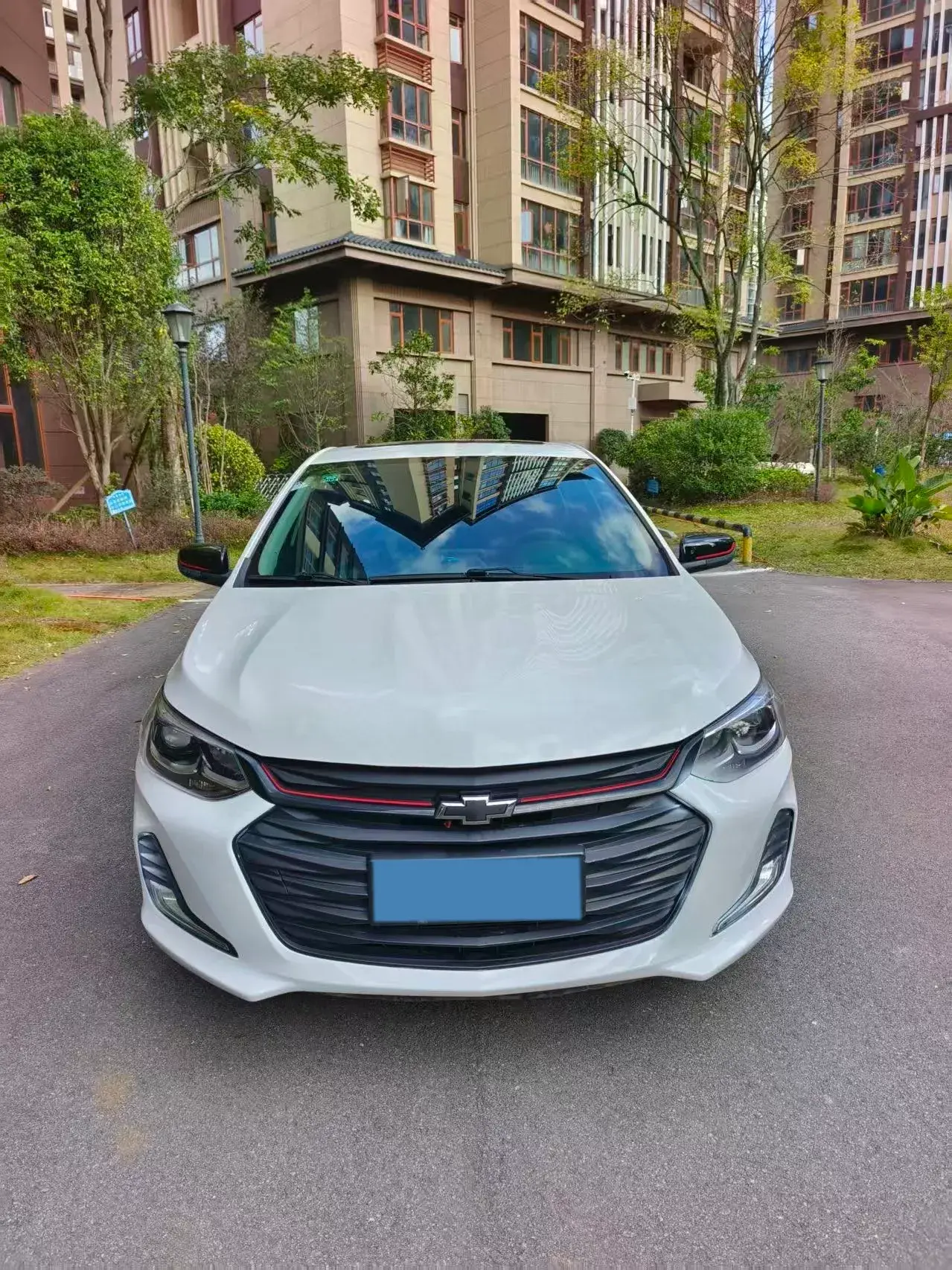 2020 CHEVROLET CAVALIER thumbnail 2