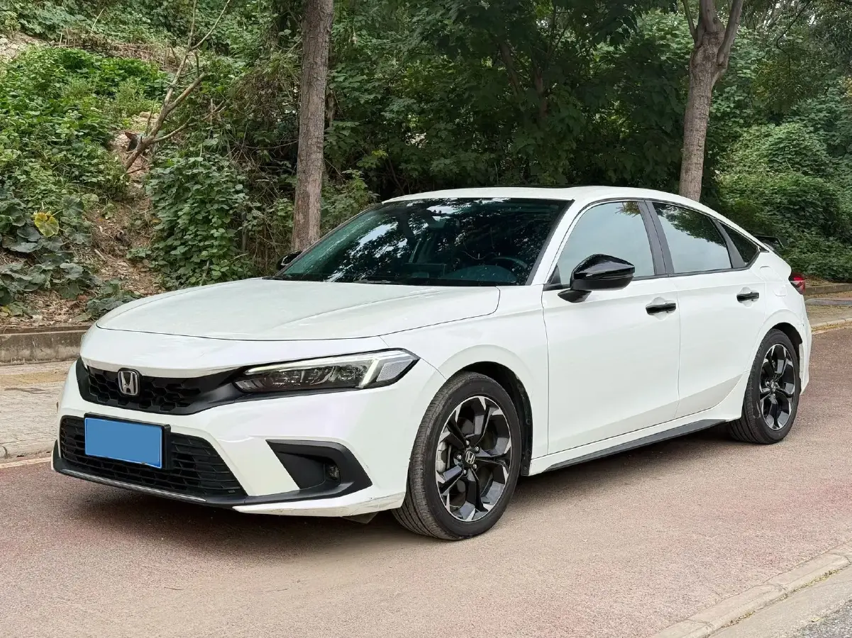 2023 Honda Civic 2.0L 143HP L4 E-CVT Hybrid