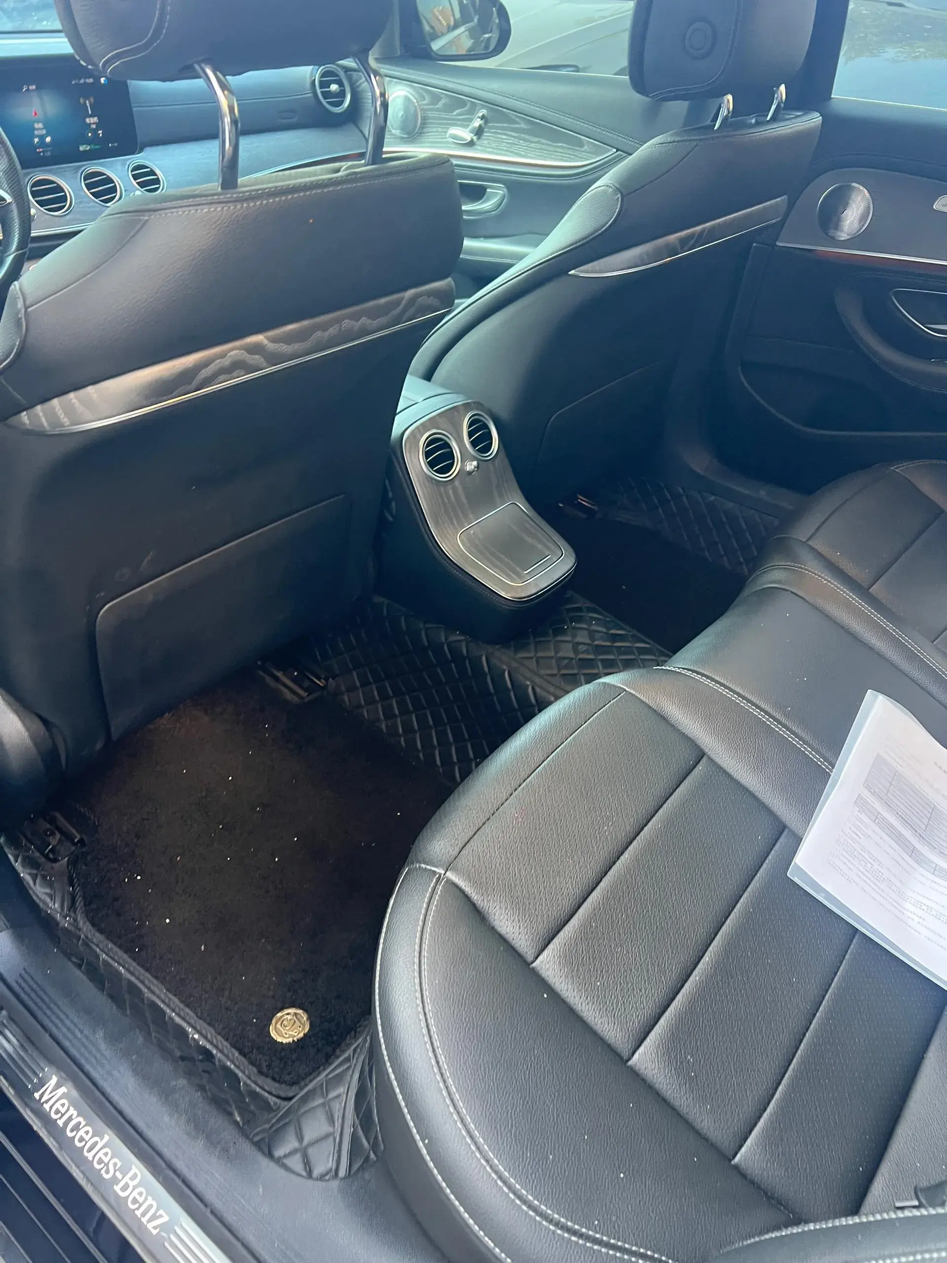 2022 MERCEDES-BENZ E thumbnail 4