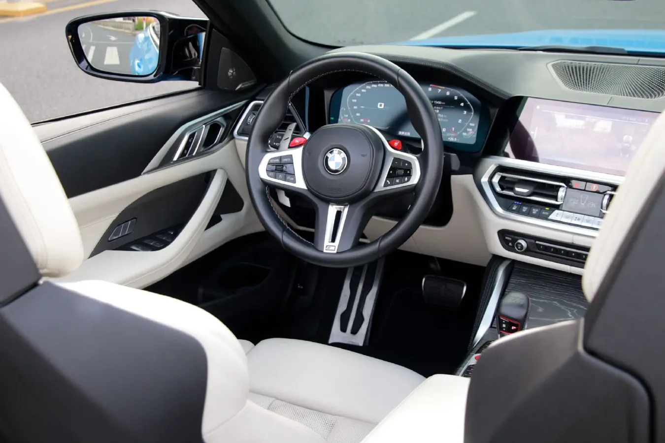 2021 BMW M4 3.0T 510HP L6 8AT,autocango,china used car exporter,china ev exporter,chinese used car exporter,chinese used ev exporter