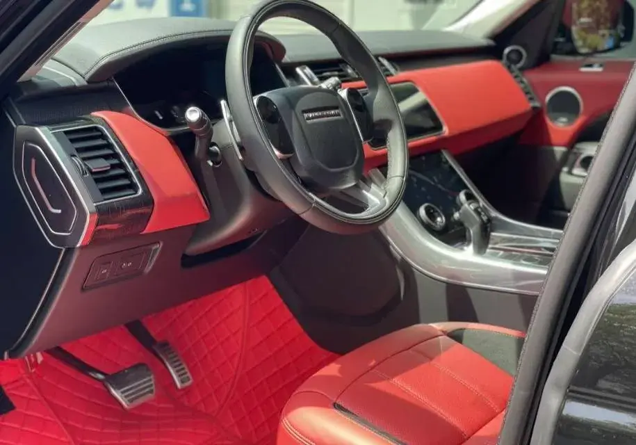 2022 LAND ROVER thumbnail 3