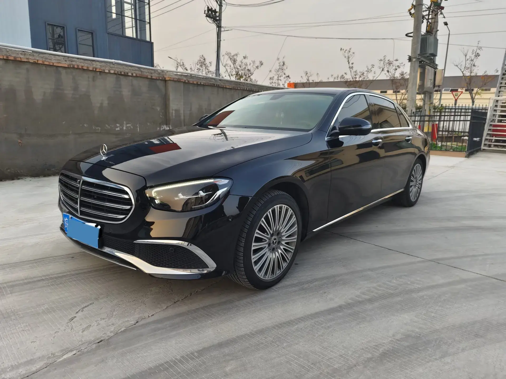 2021 MERCEDES-BENZ E view 1