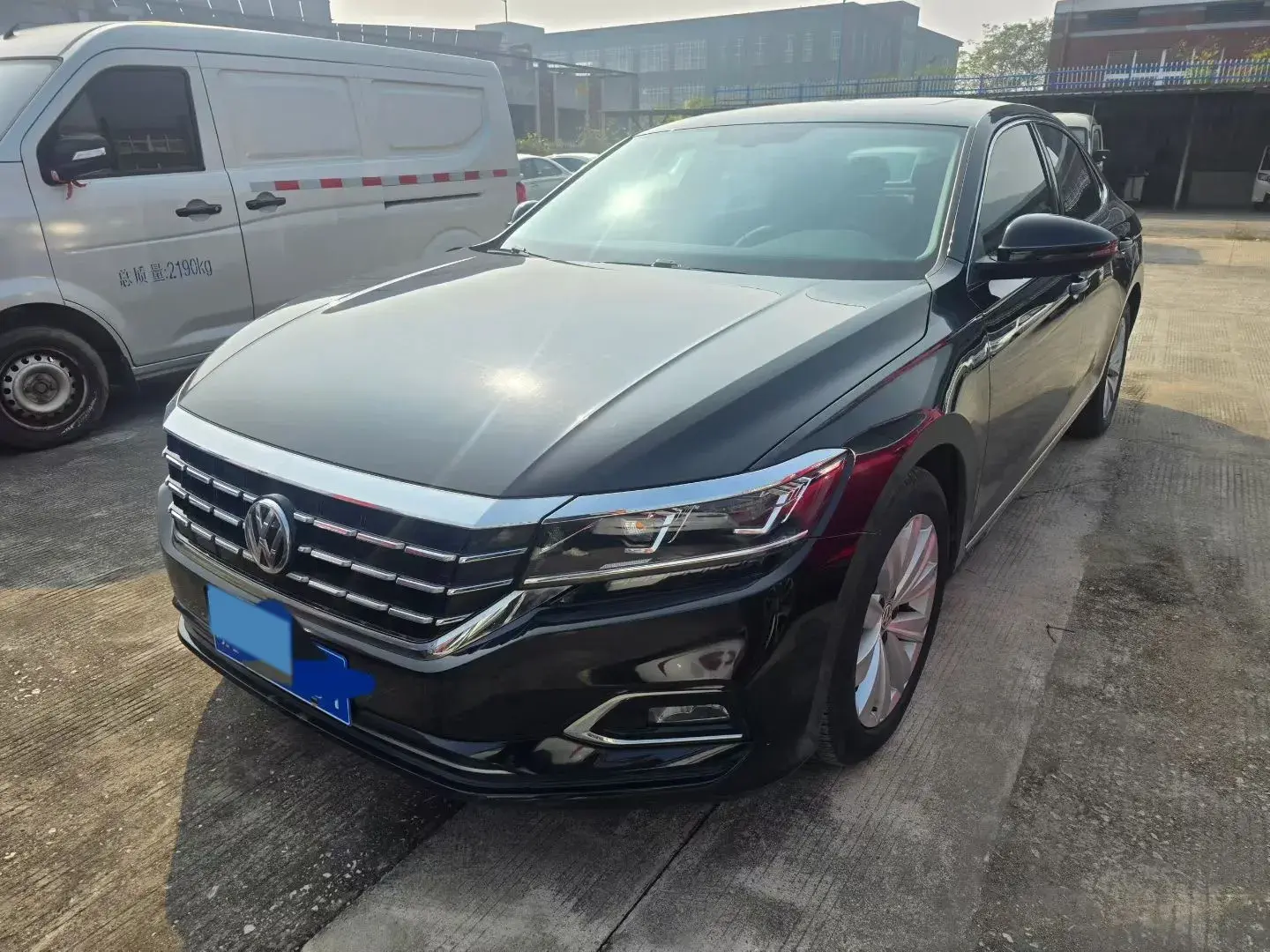 2020 VOLKSWAGEN PASSAT view 1