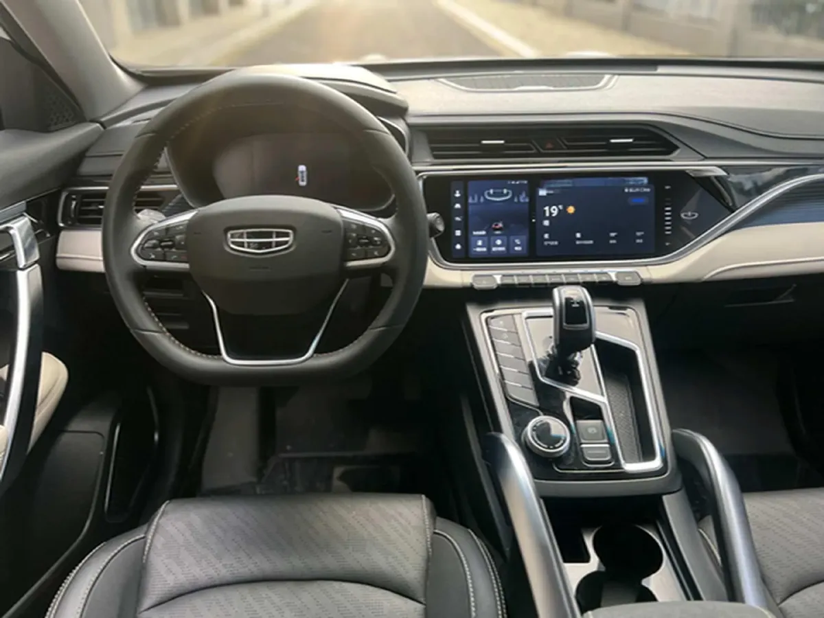 2022 Geely Azkarra 1.8T 184HP L4 7DCT,autocango,china used car exporter,china ev exporter,chinese used car exporter,chinese used ev exporter