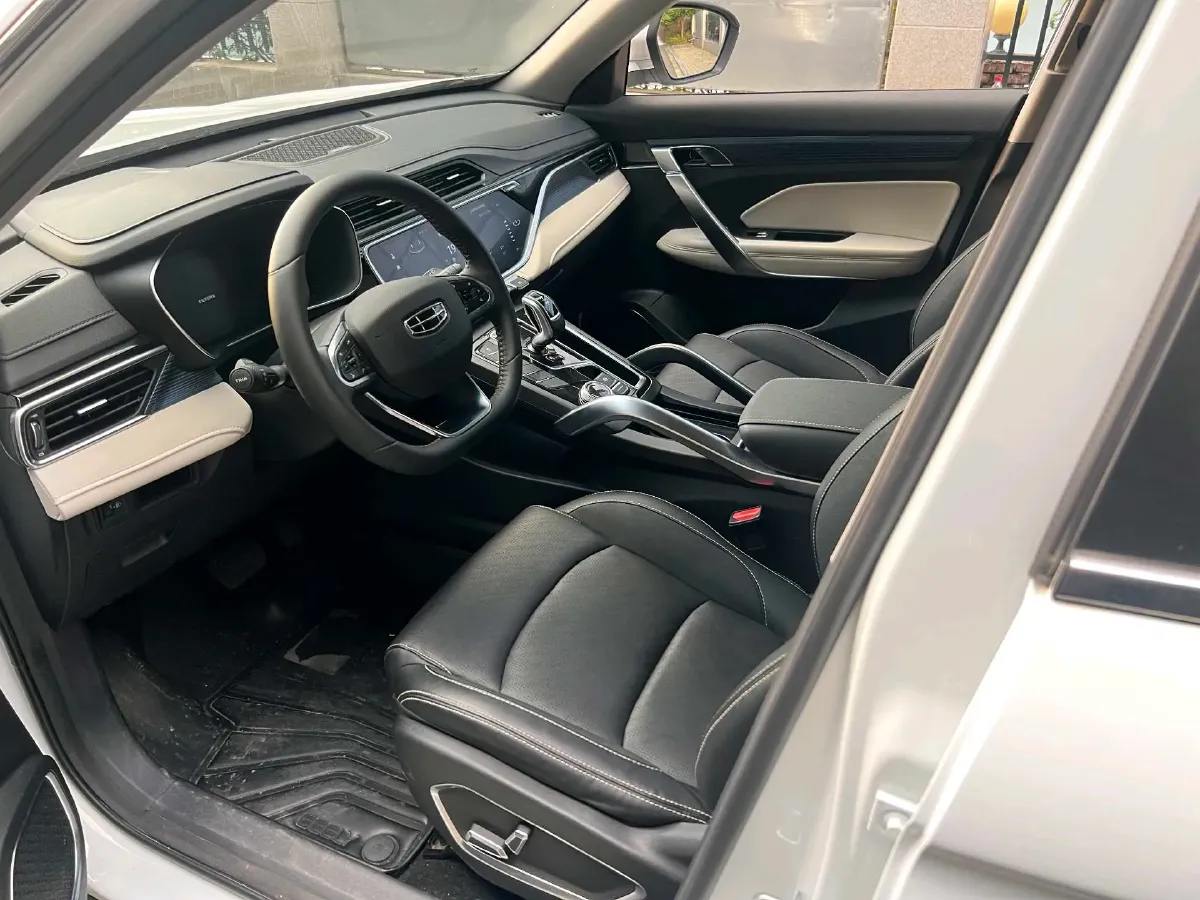 2022 Geely Azkarra 1.8T 184HP L4 7DCT,autocango,china used car exporter,china ev exporter,chinese used car exporter,chinese used ev exporter