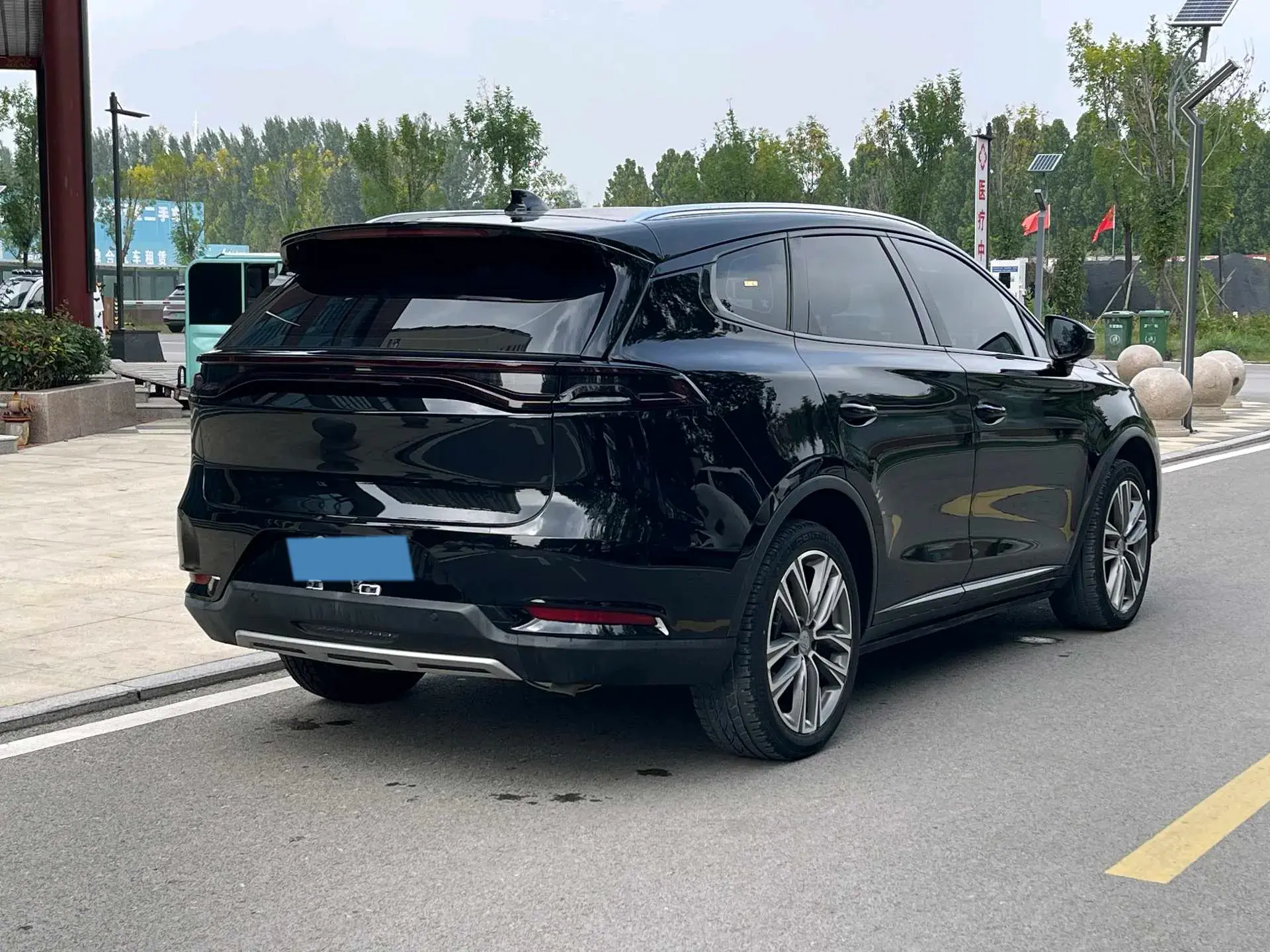 2019 BYD TANG thumbnail 4