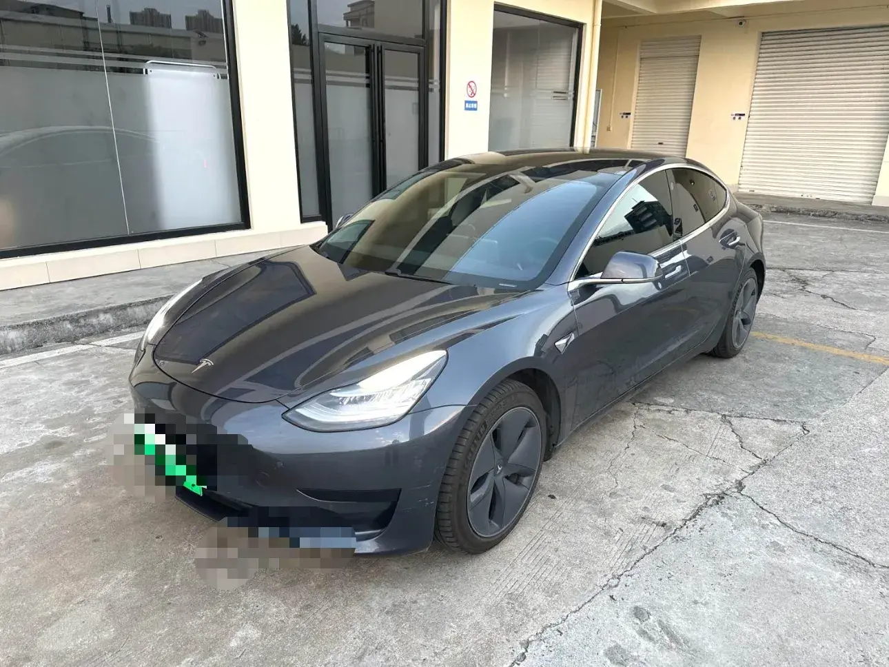 2019 TESLA MODEL view 1